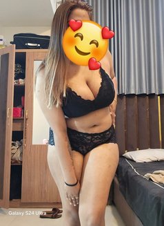 Shashaa independent girl - masseuse in Dubai Photo 22 of 24