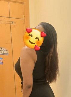 Shashaa - masseuse in Dubai Photo 10 of 12