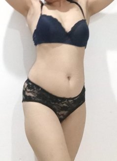 Shashi Milf - puta in Colombo Photo 9 of 10