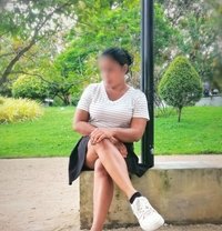 Meet individual girl with GFE and massag - escort in Colombo