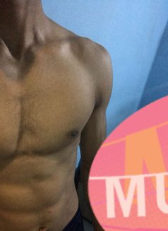 Shaun J // 7inches Lean Built - Male escort in Mumbai Photo 2 of 3