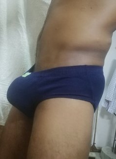Shaun Perera - Acompañantes masculino in Colombo Photo 4 of 5