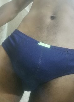 Shaun Perera - Acompañantes masculino in Colombo Photo 5 of 5