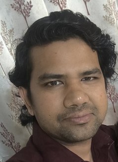 Shaver - Male escort in Pune Photo 1 of 5
