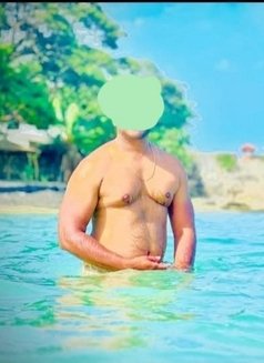 Shavin (100% Privacy Partner) - Male escort in Colombo Photo 2 of 2