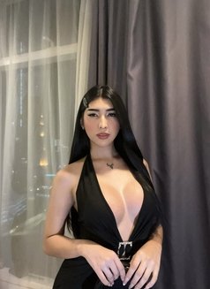 Shay your trans lots of cum - Acompañantes transexual in Kuala Lumpur Photo 17 of 18