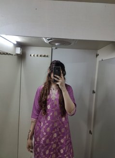 SHAYLEA SEXX GODDES - Transsexual escort in Bangalore Photo 24 of 25