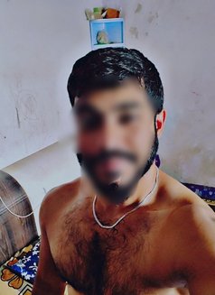 Shaz - Male escort in Bangalore Photo 6 of 8