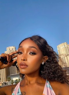 Shazmin - escort in Baghdad Photo 5 of 5