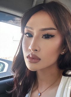 Shaznaee - Transsexual escort in Makati City Photo 9 of 19