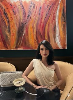 Shaznaee - Transsexual escort in Makati City Photo 12 of 19