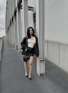 Shaznaee - Transsexual escort in Makati City Photo 21 of 21