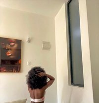 Shazzin Akinyi - masseuse in Nairobi Photo 1 of 3