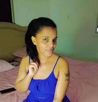 Shazzy - puta in Dammam