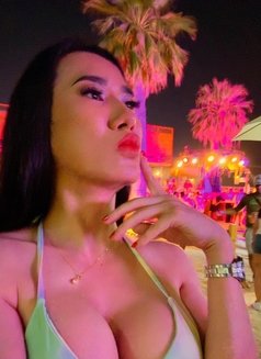 🥥Versatile 🥥 - Transsexual escort in Al Juffair Photo 6 of 13