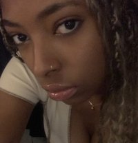 Sheath - puta in Maldives