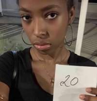 Sheath - puta in Maldives