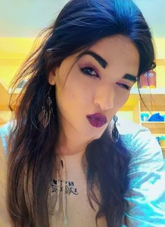 Sheela 8+ monster tool - Transsexual escort in Hyderabad Photo 1 of 2