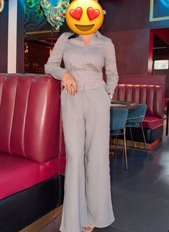 🧿Sheela Independent Model Cam Fun - puta in New Delhi Photo 3 of 6