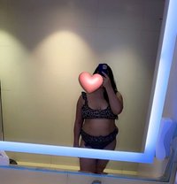 Sheela Hottest Indian Realtor - puta in Dubai