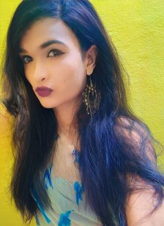 Sheela maharaj, with 8+ tool - Acompañantes transexual in Hyderabad Photo 3 of 4