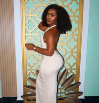 Sheena - escort in Al Manama