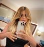 Sheena - escort in New Delhi Photo 3 of 4