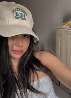 Sheenah Buer - escort in Cebu City Photo 5 of 8