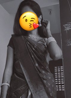 Sheeru Tamil Girl Meet & Cam - puta in Chennai Photo 5 of 6