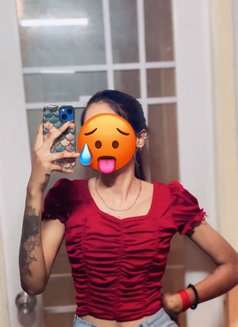 Sheeru Tamil Girl Meets & Video Calls - escort in Chennai Photo 1 of 6