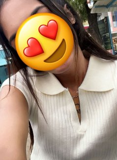 Sheeru Tamil Girl Meets & Video Calls - escort in Chennai Photo 2 of 6