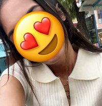 Sheeru Tamil Girl Meets & Video Calls - escort in Chennai