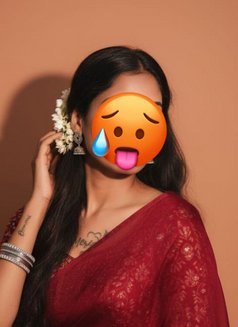 Sheeru Tamil Girl Meets & Video Calls - escort in Chennai Photo 4 of 6