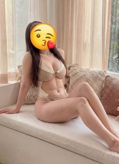 Sheetal – Your Exotic Indian Temptation - escort in Dubai Photo 5 of 5