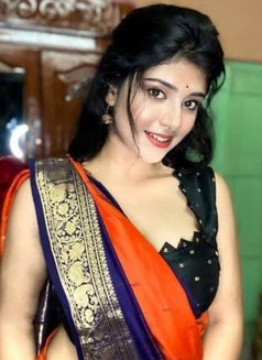 Sheetal - puta in Navi Mumbai Photo 2 of 2