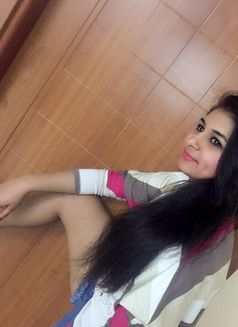 Sheetal - escort in Dubai Photo 7 of 7