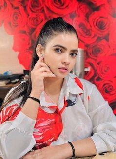 Sheetal - escort in Pune Photo 2 of 10