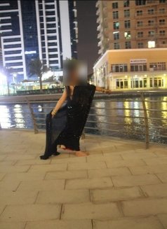 Sheetal Housewife - puta in Dubai Photo 1 of 8