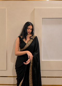 SIYA❣️🥂(wab Cam )🥂Independent - puta in Mumbai Photo 3 of 6