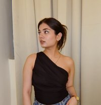 Shefali - puta in Ahmedabad