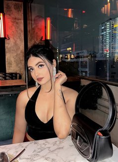 Shefali - escort in Hyderabad Photo 3 of 6