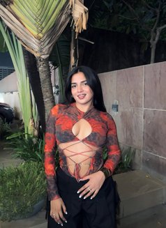 Shefali - escort in Hyderabad Photo 2 of 6