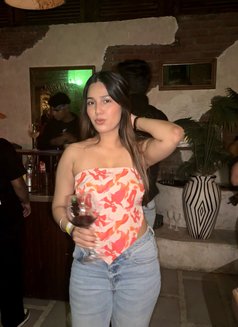 Shefali - escort in Lucknow Photo 1 of 4