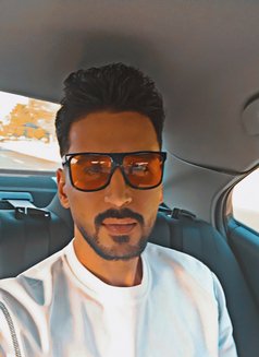 Shehab - Acompañantes masculino in Abu Dhabi Photo 1 of 4