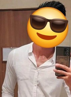 Shehan Elite Bull for Women & Couples - Male escort in Colombo Photo 3 of 7