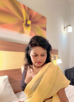 Shehani Apsara - escort in Dubai Photo 7 of 12