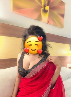 Shehani Apsara - escort in Dubai Photo 4 of 6