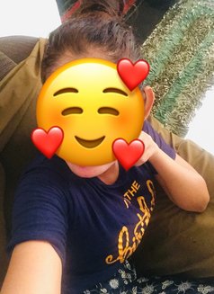 Shehani - escort in Negombo Photo 4 of 5