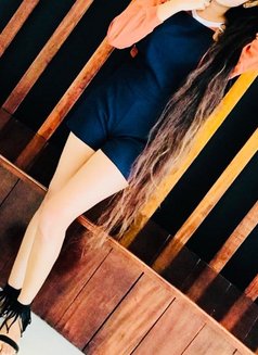 Shehani V - escort in Colombo Photo 5 of 7