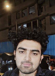 Shehbaz - Agencia de acompañantes masculinas in Mumbai Photo 3 of 4